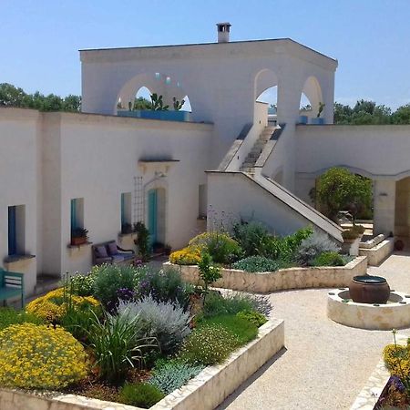 مبيت وإفطار كاروفينيو The Proud Garden المظهر الخارجي الصورة