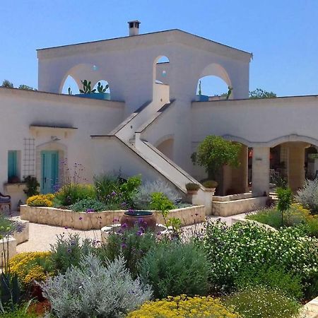 مبيت وإفطار كاروفينيو The Proud Garden المظهر الخارجي الصورة
