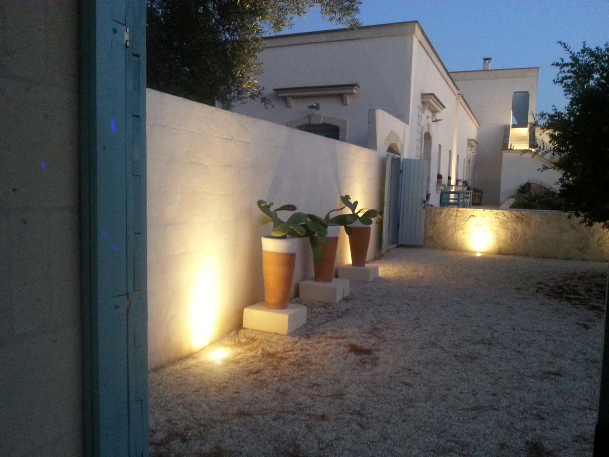 مبيت وإفطار كاروفينيو The Proud Garden المظهر الخارجي الصورة