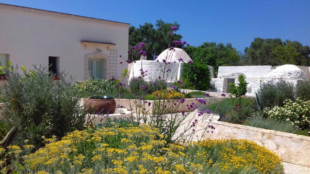 مبيت وإفطار كاروفينيو The Proud Garden المظهر الخارجي الصورة
