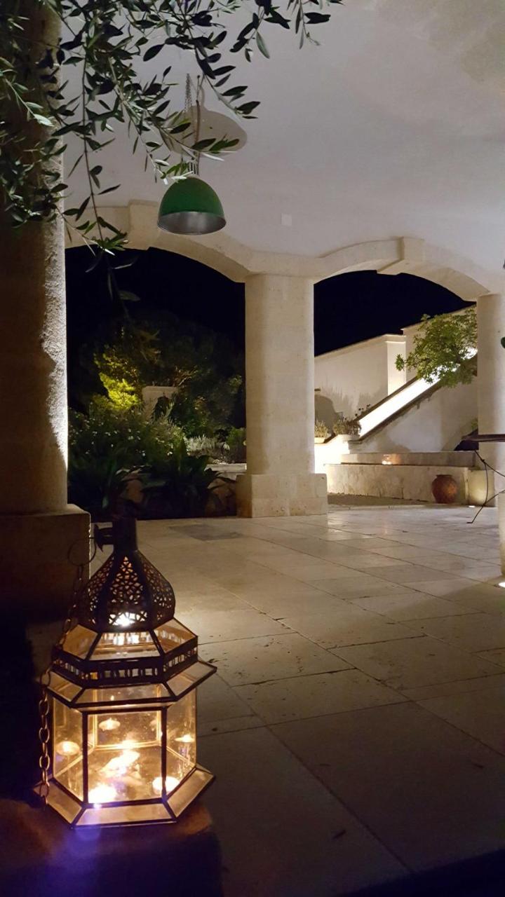 مبيت وإفطار كاروفينيو The Proud Garden المظهر الخارجي الصورة